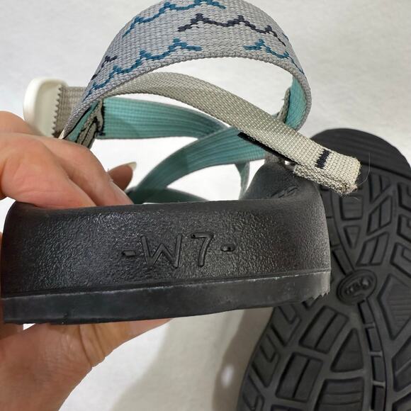 Womens Chaco Z2 Strappy Sandals Outdoor Watershoes Gray Blue Classic Size 7 - Picture 7 of 8